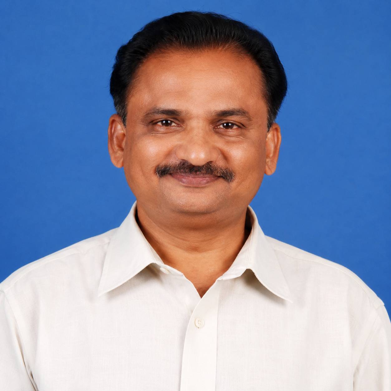 Dr. S. PALANISWAMI, M.E., Ph.D.